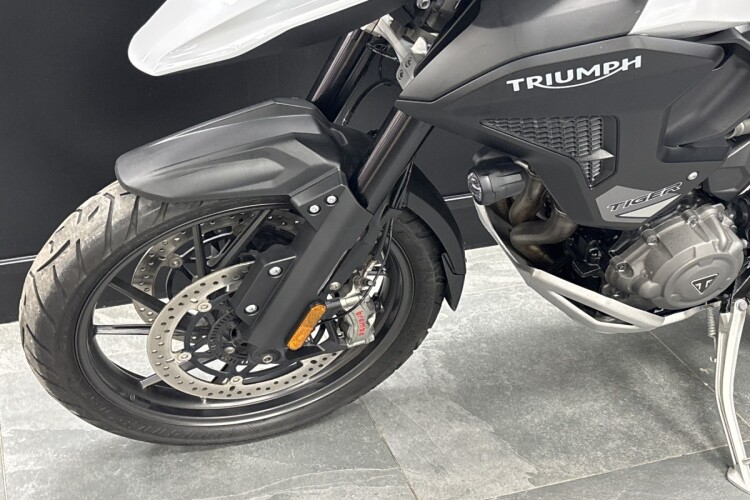 TRIUMPH TIGER 1200