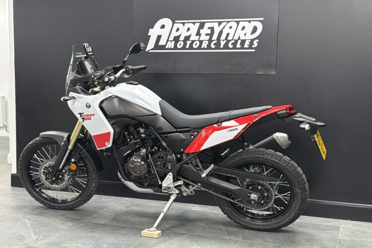 YAMAHA TENERE 700