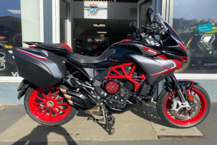 MV AGUSTA TURISMO VELOCE LUSSO RC