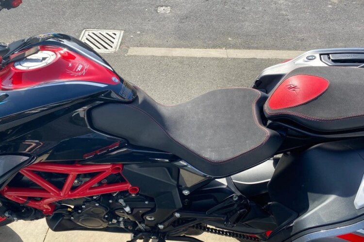 MV AGUSTA TURISMO VELOCE LUSSO RC