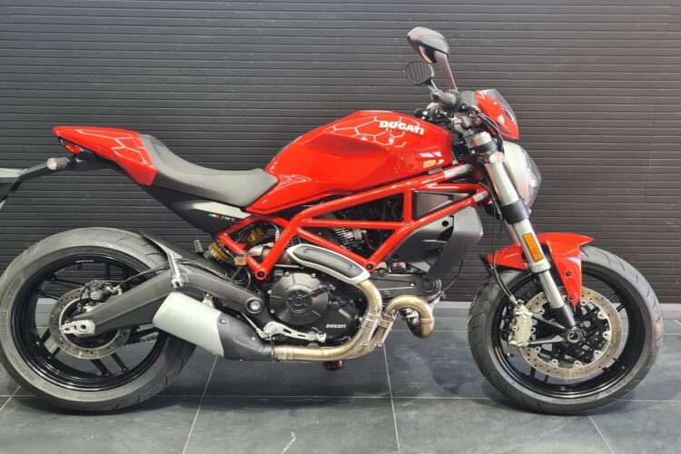 DUCATI MONSTER 797