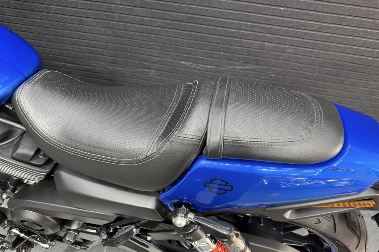 HARLEY-DAVIDSON STREET