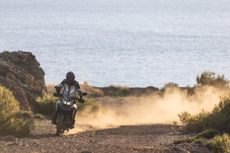 BENELLI TRK 702 X