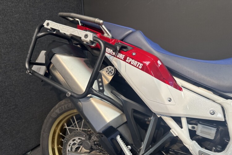 HONDA CRF1000L AFRICA TWIN