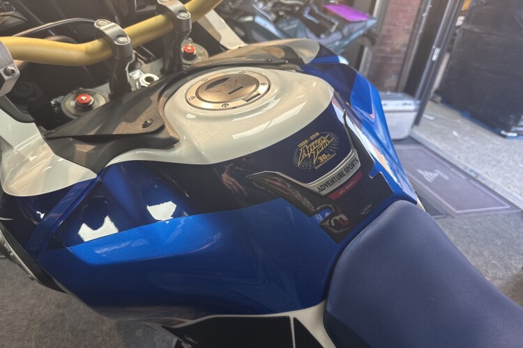 HONDA CRF1000L AFRICA TWIN