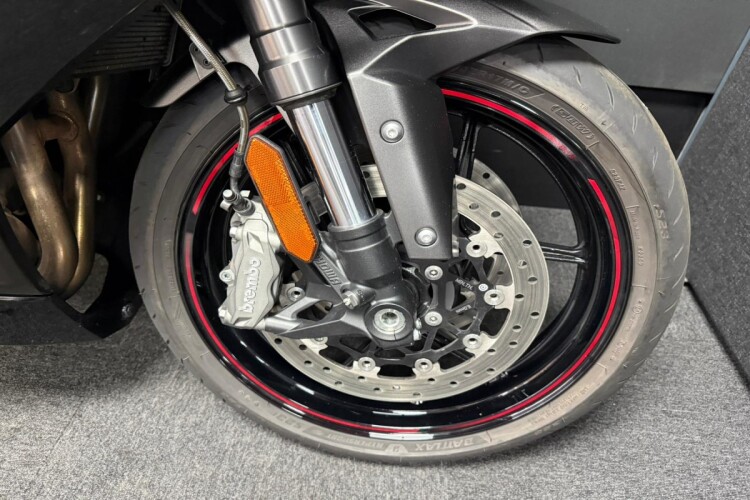 KAWASAKI NINJA 1100 SX