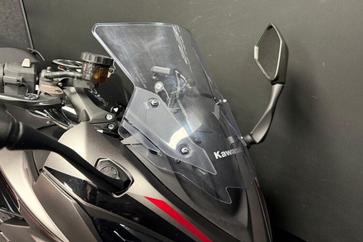 KAWASAKI NINJA 1100 SX