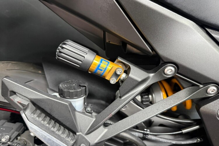 KAWASAKI NINJA 1100 SX