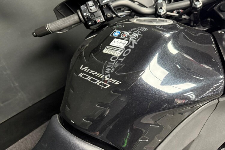 KAWASAKI VERSYS 1000