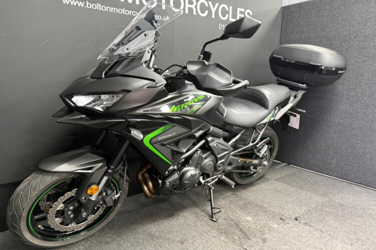 KAWASAKI VERSYS 650