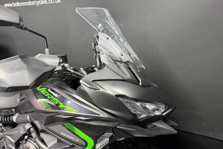 KAWASAKI VERSYS 650