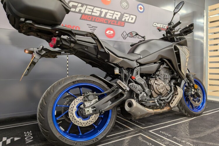 YAMAHA TRACER 7