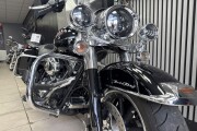 HARLEY TOURING