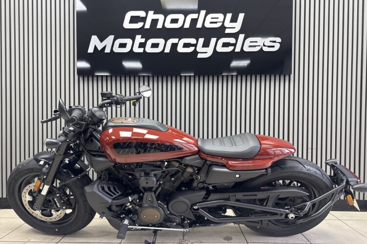 HARLEY-DAVIDSON SPORTSTER