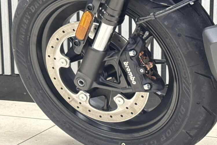 HARLEY-DAVIDSON SPORTSTER