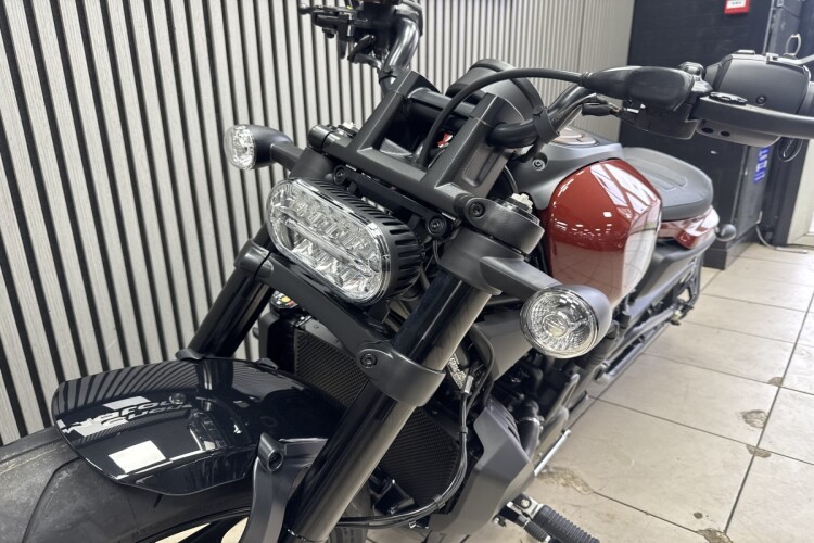 HARLEY-DAVIDSON SPORTSTER