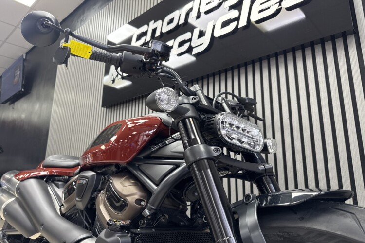 HARLEY-DAVIDSON SPORTSTER