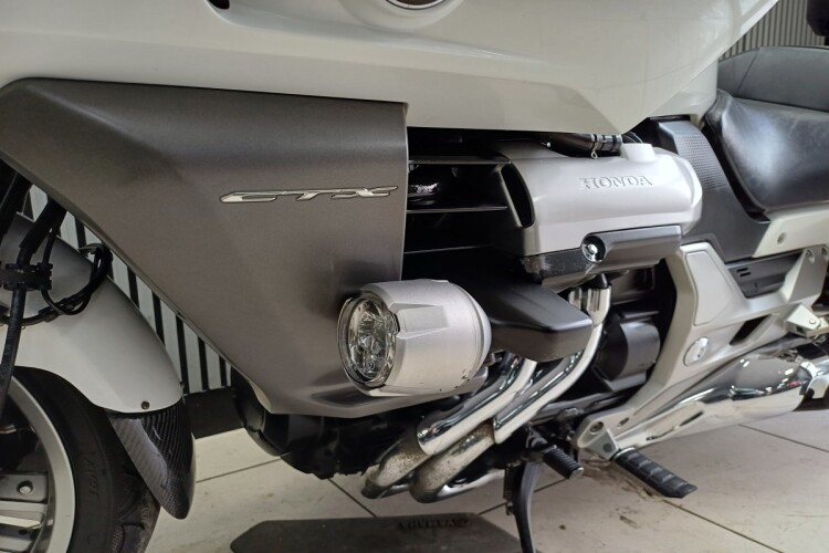 HONDA CTX1300