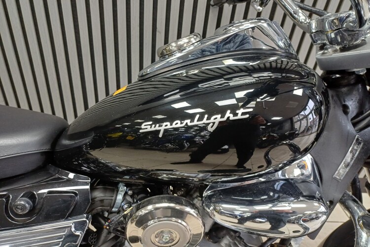 KEEWAY SUPERLIGHT 125