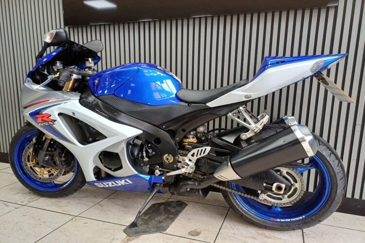 SUZUKI GSX-R1000