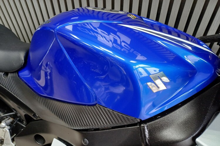 SUZUKI GSX-R1000