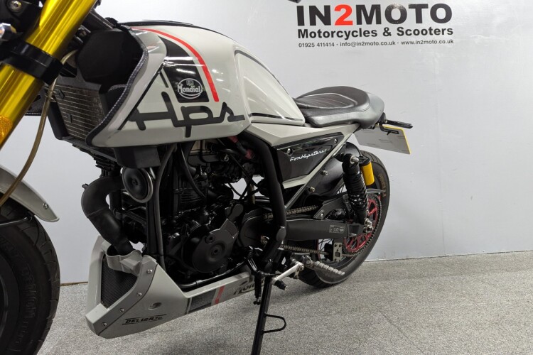 FB MONDIAL HPS125 HIPSTER