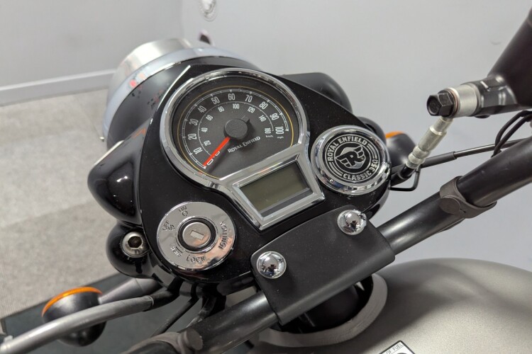 ROYAL ENFIELD CLASSIC 350