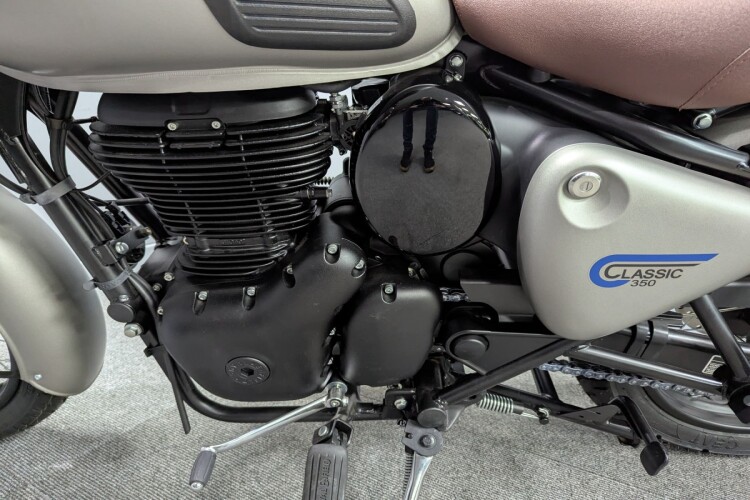 ROYAL ENFIELD CLASSIC 350