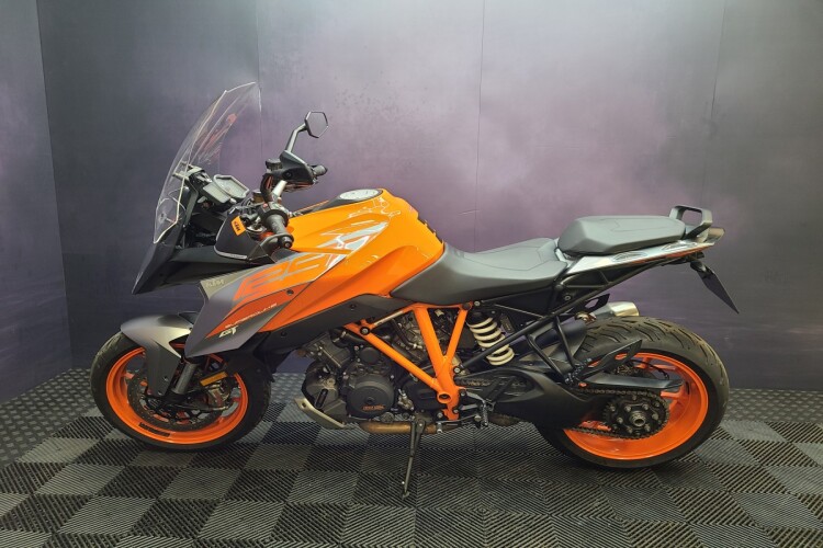 KTM 1290 SUPER DUKE GT