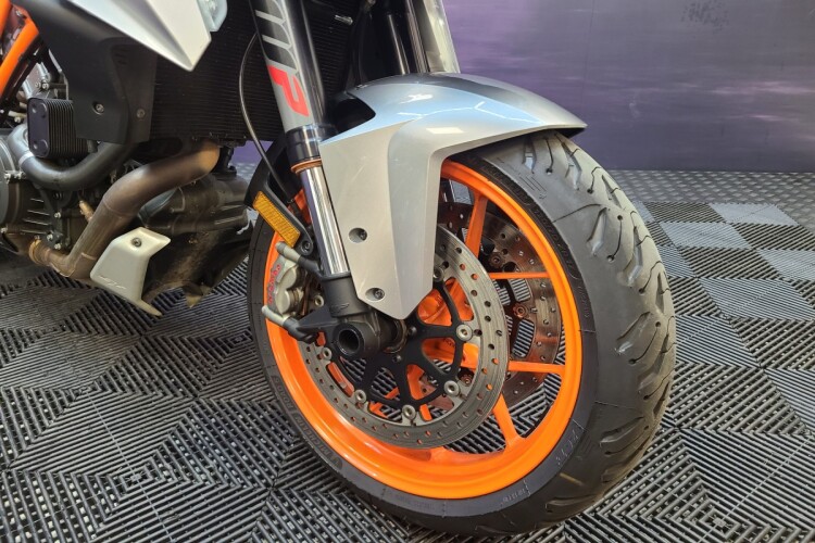 KTM 1290 SUPER DUKE GT