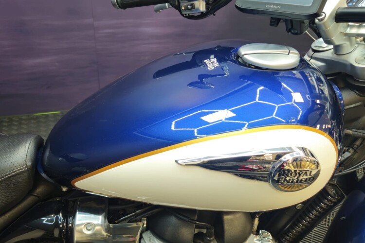 ROYAL ENFIELD SUPER METEOR 650