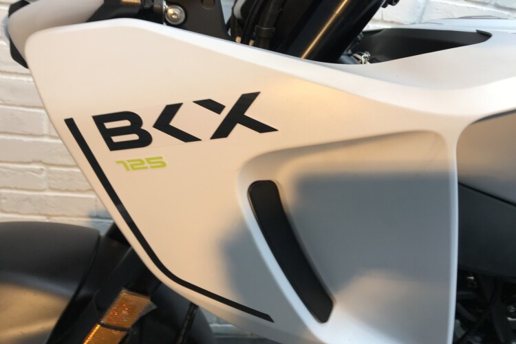 BENELLI BKX 125