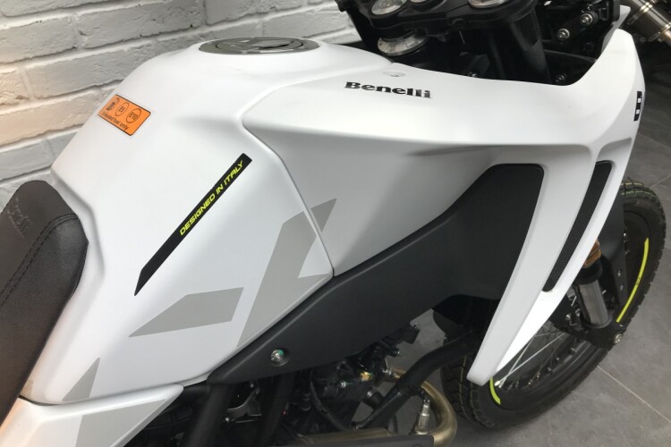 BENELLI BKX 125