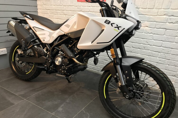 BENELLI BKX 125