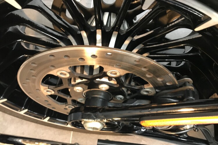 HARLEY-DAVIDSON SOFTAIL