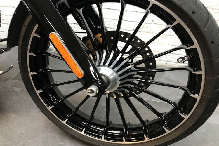 HARLEY-DAVIDSON SOFTAIL