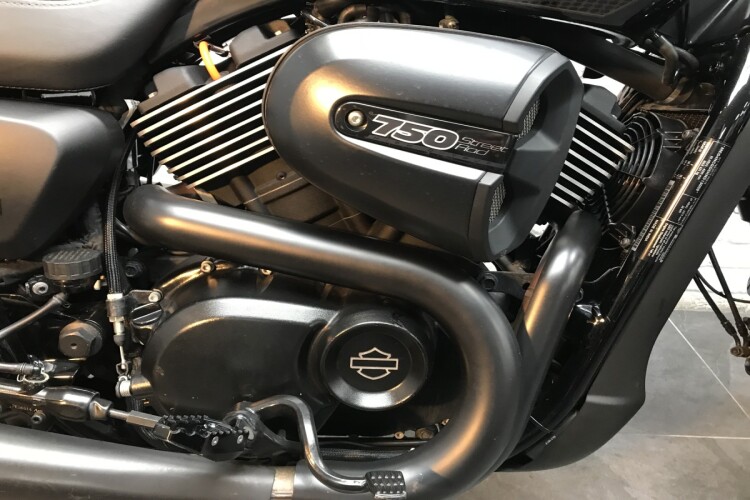 HARLEY-DAVIDSON STREET