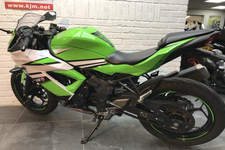 KAWASAKI NINJA 250R