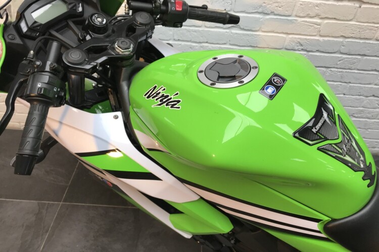 KAWASAKI NINJA 250R