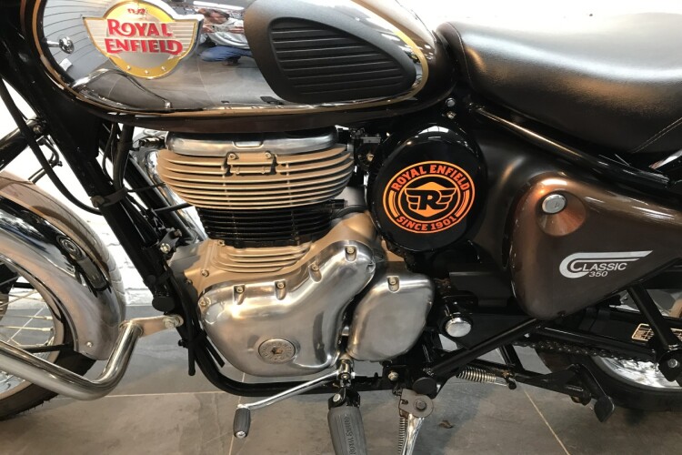 ROYAL ENFIELD CLASSIC 350