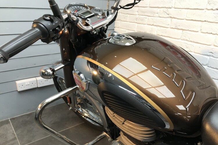 ROYAL ENFIELD CLASSIC 350