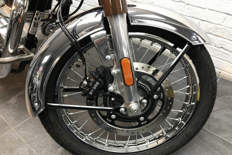 ROYAL ENFIELD CLASSIC 350