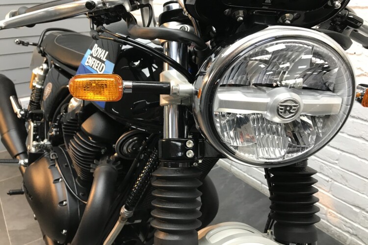 ROYAL ENFIELD CONTINENTAL GT 650