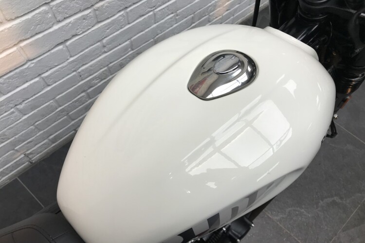 ROYAL ENFIELD HUNTER 350