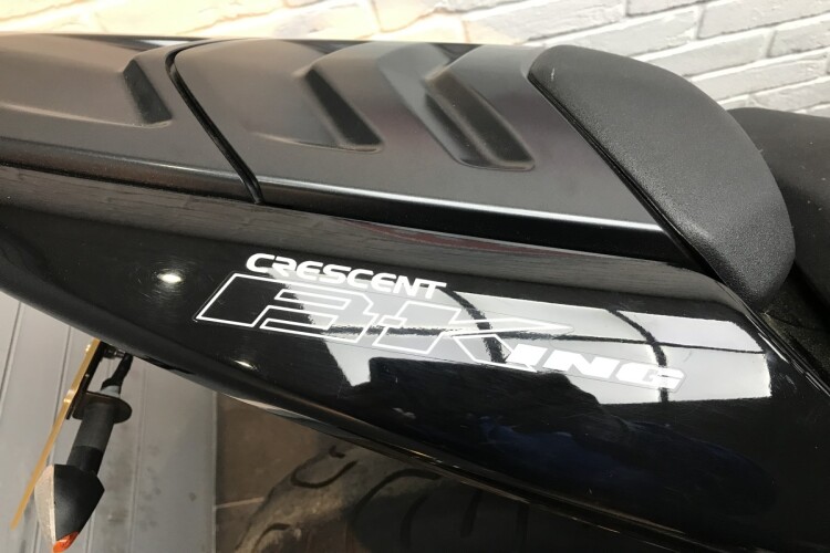 SUZUKI GSX1300 B-KING