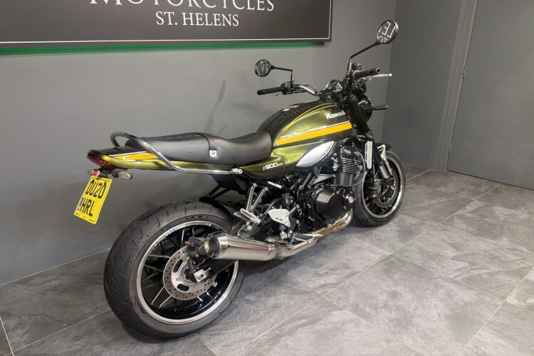 KAWASAKI Z900 RS