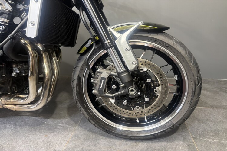 KAWASAKI Z900 RS