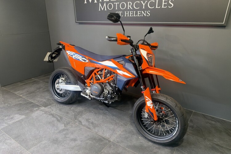 KTM 690 SMC R