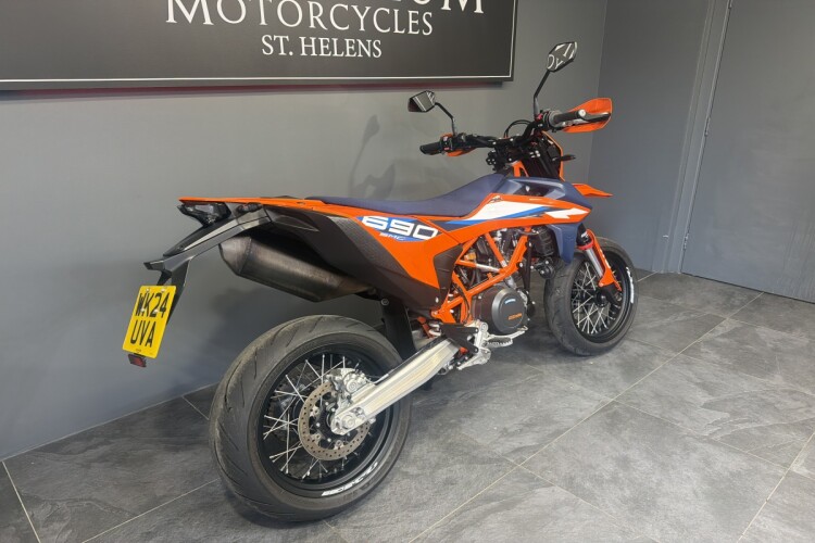 KTM 690 SMC R