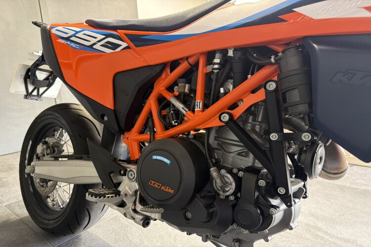 KTM 690 SMC R